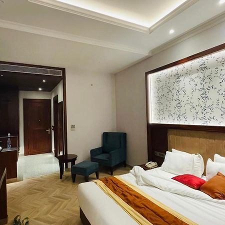 Hotel Royal Chūru Extérieur photo